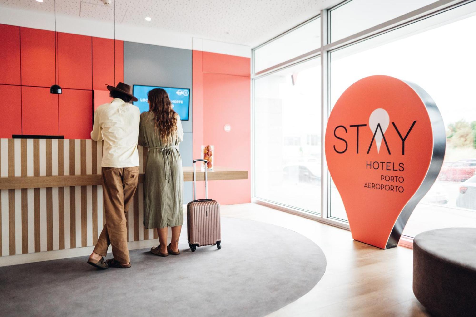 Stay Hotel Porto Aeroporto Moreira  Exterior photo